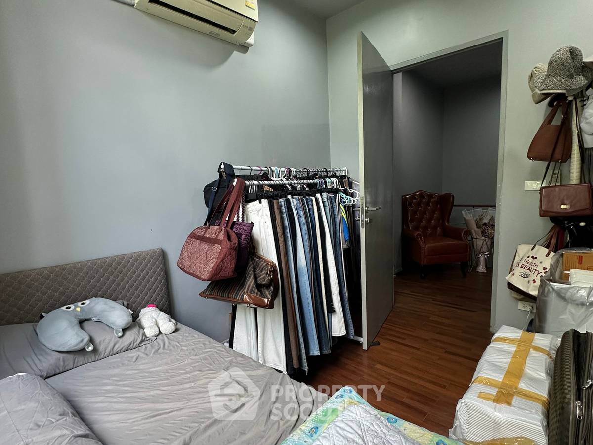 รูป บ้านแฝด สามห้องนอน ทำเลหนองแขม กรุงเทพฯ (ID 3370416) - รูปที่ 8/10