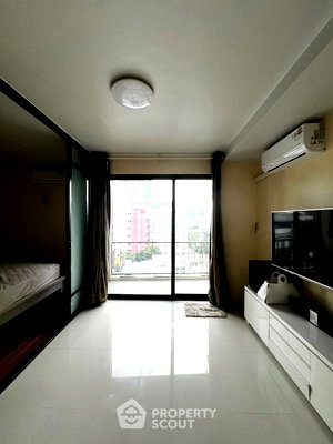 Condos for rent : 1-BR Condo at Le Cote Sukhumvit 14 near BTS Asok (ID 2903294)