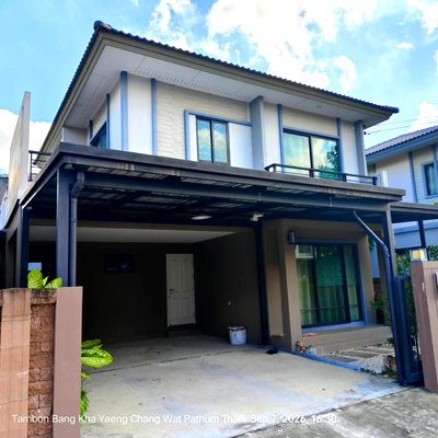 Twin houses for sale Pathumthani : Sale the plant krungthep- Pathum Thani