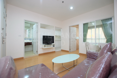 Life@Ratchada - Huaikhwang Easy Travel, Fully Utilized Space near MRT Huai Khwang Station