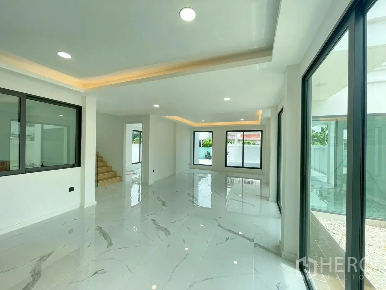 picture For Sale 4 Bedroom Detached House Ratchada 42 in Chatuchak, Bangkok - 6/15