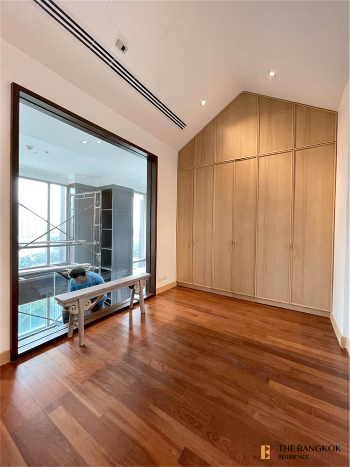 picture Ashton Morph 38 near BTS Thong Lo Luxury Unit, Ready for You Without the Wait - 8/10