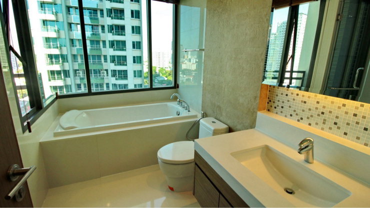 รูป Shock price for rent at Bright sukhumvit 24 - รูปที่ 9/15
