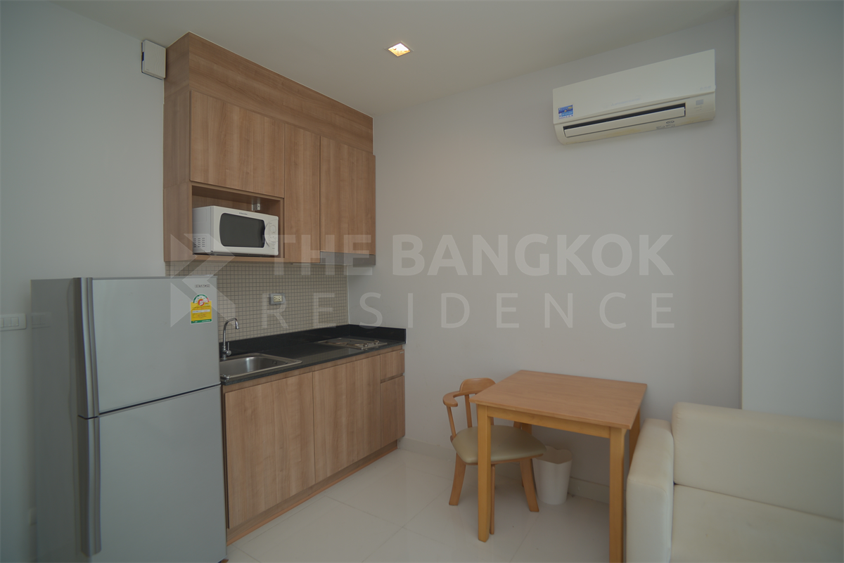 รูป คอนโดพร้อมอยู่ ในราคาที่ต้องร้องว้าว!! ไอดีโอ เวิร์ฟ ราชปรารภ ใกล้ Airport Rail Link สถานีราชปรารภ - รูปที่ 4/9
