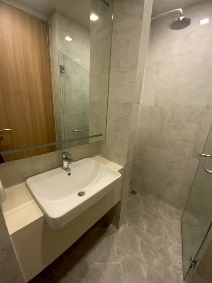 picture Condo for Rent – Noble Around 33 (Sukhumvit 33) - 7/13