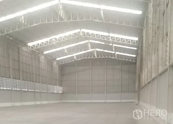 picture For rent Warehouse 5100 sqm in Bang Sai, Phra Nakhon Si Ayutthaya - 9/11