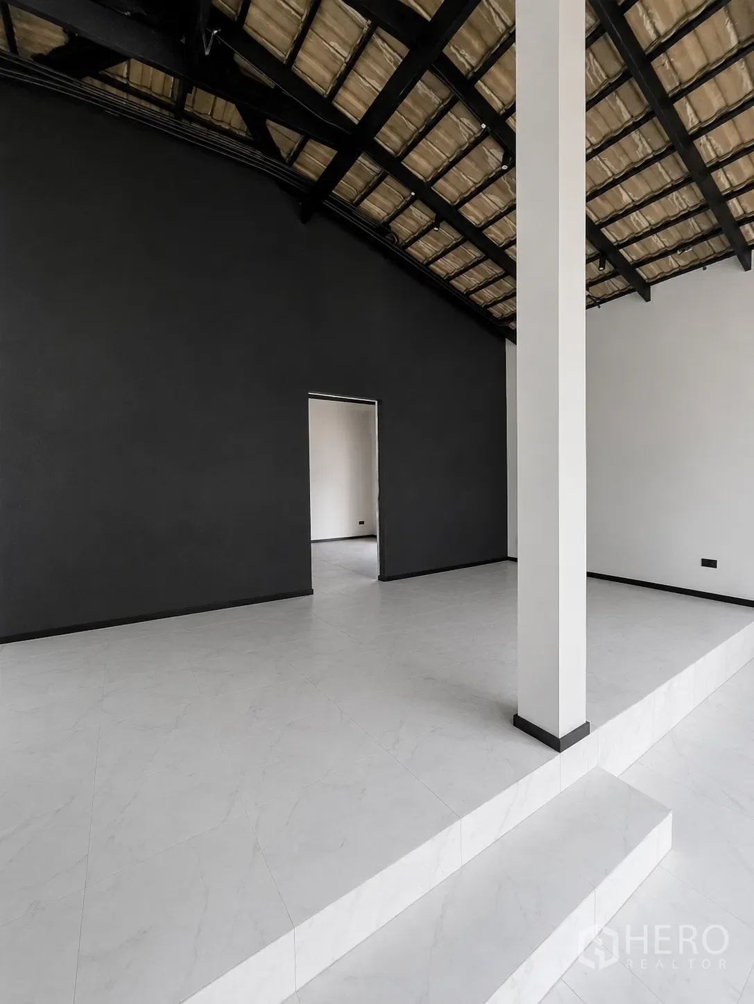 1-bed home office for rent, 130 sqm, 32 sq wah, Phra Khanong