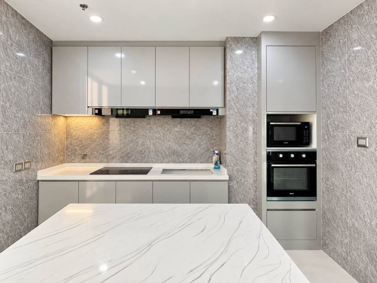 รูป ให้ขาย Supalai Oriental Sukhumvit 39 — 4 ห้องนอน | BTS พร้อมพงษ์ | Fully Furnished GTN-0894 - รูปที่ 9/17