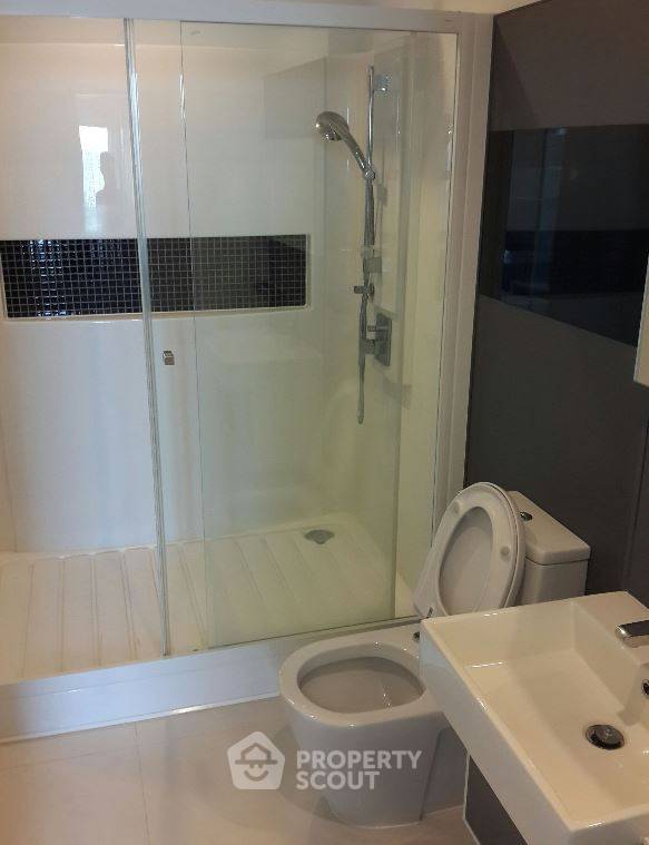 picture 100m To BTS Punnawithi | 2-BR The Room Sukhumvit 62 (ID 514680) - 6/9