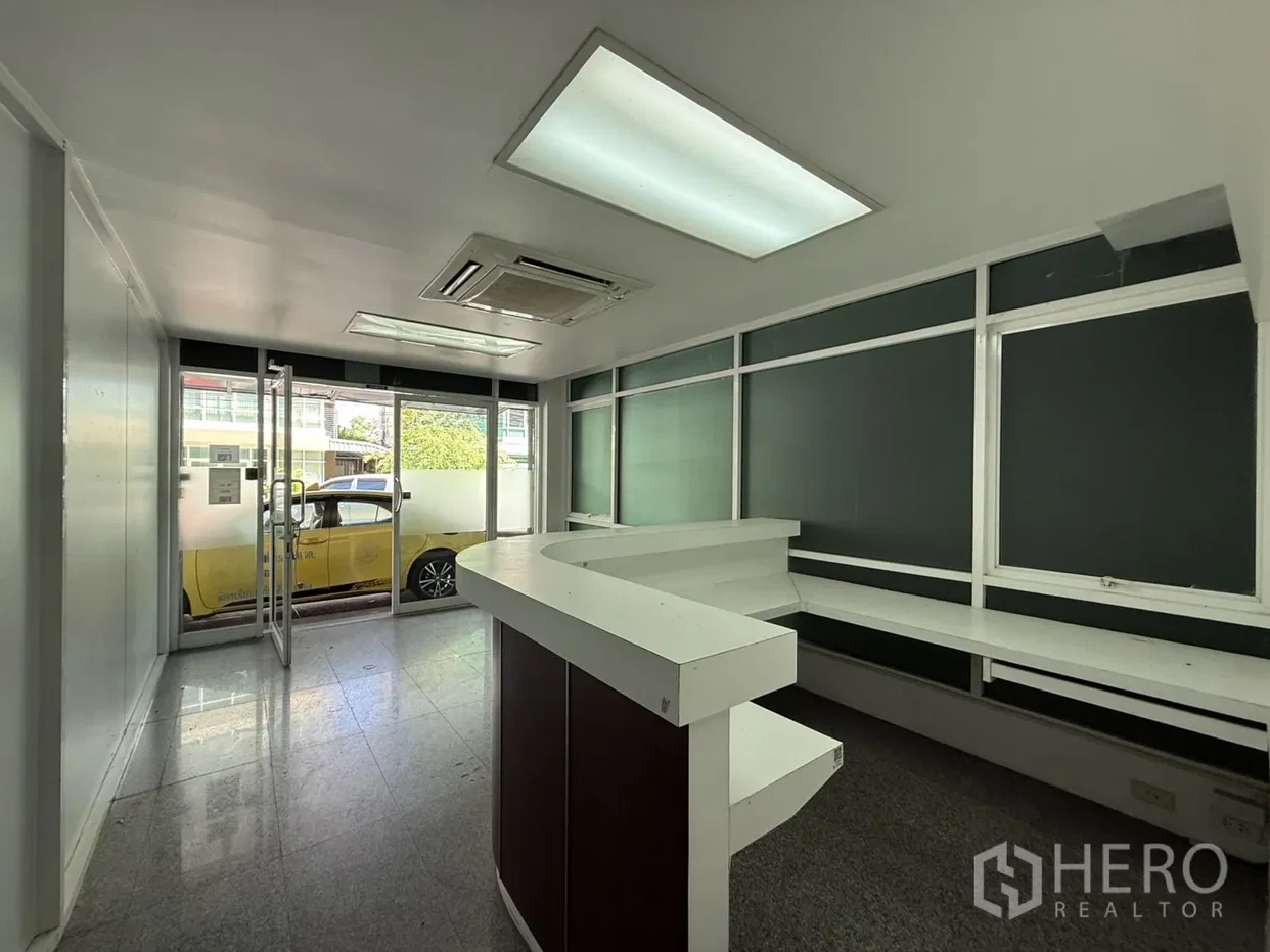 picture For sale Office Space 1140 sqm in Nuan Chan, Bueng Kum, Bangkok - 4/30