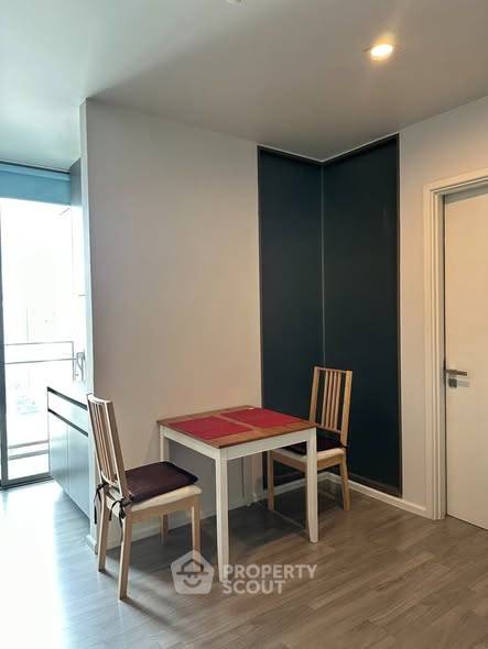 picture 1-BR Condo at The Room Sukhumvit 69 near BTS Phra Khanong (ID 3370389) - 4/13