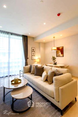 Condos for rent : Spacious 1-BR 87 Sqm | Muniq Langsuan | BTS Ratchadamri (ID 3363482)