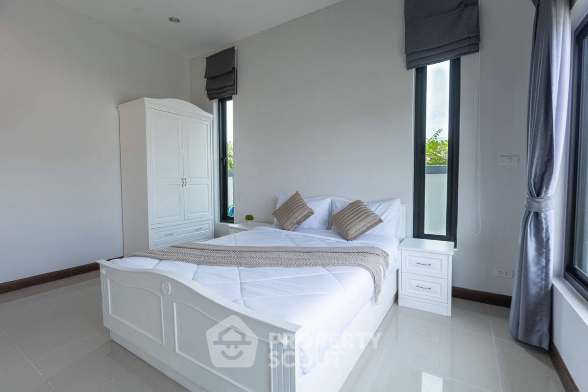 รูป วิลล่า 3-ห้องนอน ใน หินเหล็กไฟ (ID 2248774) - รูปที่ 16/30