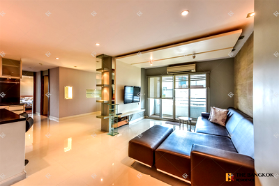 Condos for sale : Lumpini Suite Ratchada-Rama 3 Ready-to-move-in Condo, Central City Location