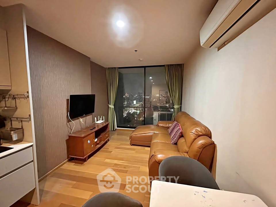 รูป คอนโด 2-ห้องนอน ที่ โนเบิล รีโว สีลม ใกล้ BTS สุรศักดิ์ (ID 3368481) - รูปที่ 1/16