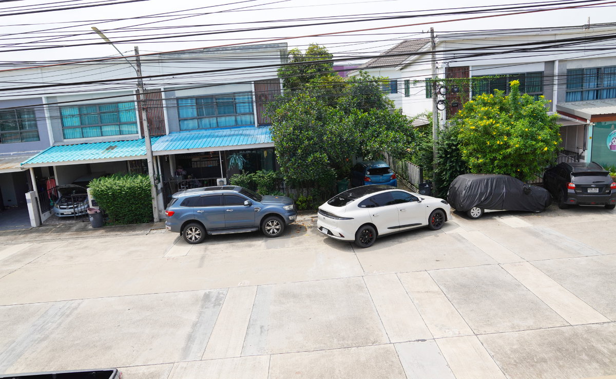 รูป ขายทาวน์โฮมทำเลดี หลังเซ็นทรัล ศาลายา ถนนหน้าบ้านกว้าง 14 เมตร เจ้าของขายเองในราคาเท่าทุน! - รูปที่ 23/31