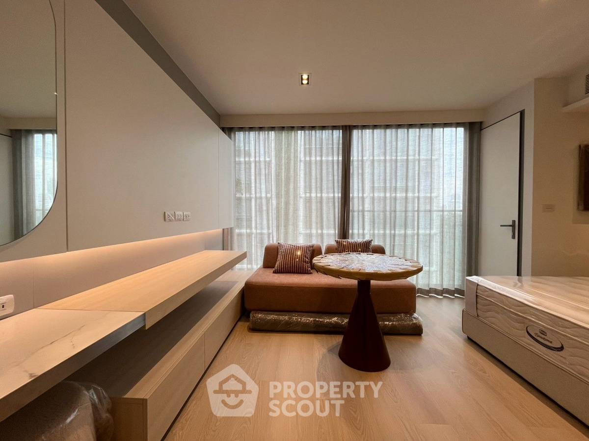 picture Studio Condo at SCOPE Promsri near BTS Phrom Phong (ID 3369714) - 2/9