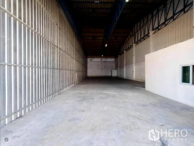 Factory for rent : For rent Warehouse 300 sq.m. in Bang Phli, Samut Prakan