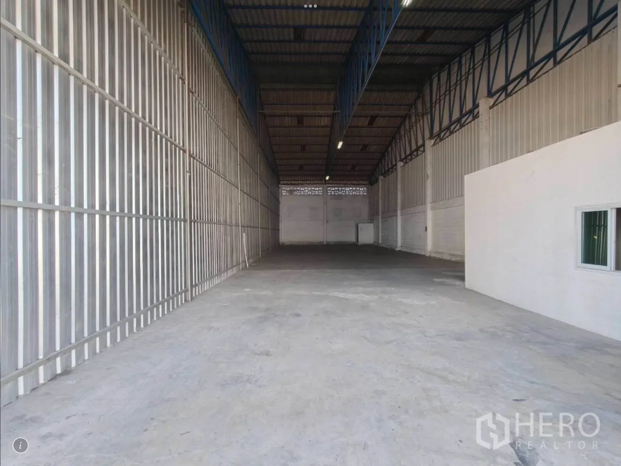 รูป ให้เช่า โกดัง 300 ตรม บางพลี สมุทรปราการ - รูปที่ 1/5