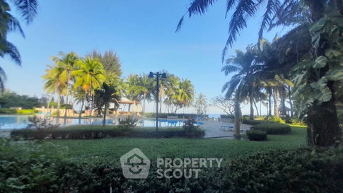 คอนโด 1 ห้องนอน ขนาด 72 ตร.ม. Springfield Beach Condominium ใกล้หาดชะอำ (ID 3371660)