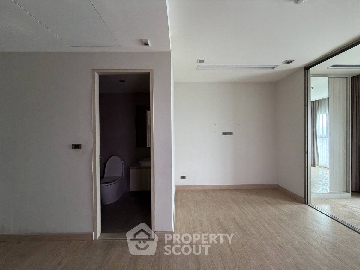 รูป คอนโด 1-ห้องนอน ที่ อินฟินิติ คอนโด ใกล้ พัทยาตะวันออก (ID 3369558) - รูปที่ 5/9