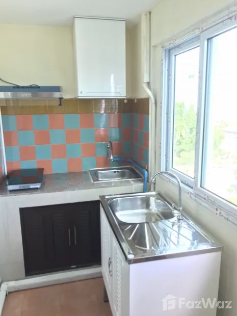 picture 2 Bedroom Condo for sale at Regent Home 4  1649158 - 10/12