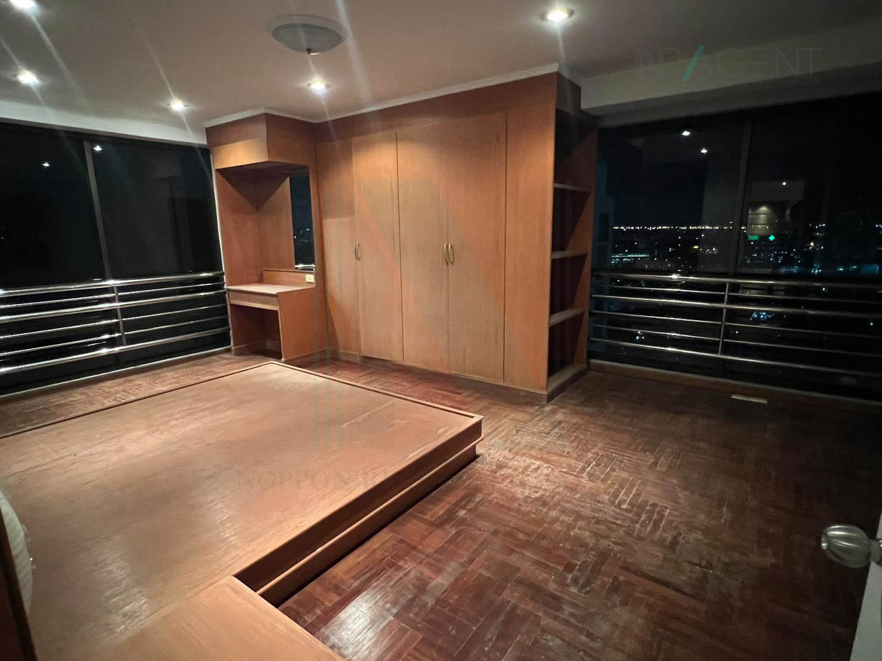 รูป ขายคอนโด รีเจ้นท์ ศรีนครินทร์ ทาวเวอร์ อาคาร 1 ชั้น 25 4 ห้องนอน ขนาด 307 ตรม ใกล้ โรงเรียนคลองกลันตัน - รูปที่ 5/8