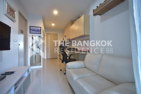 Ideo Ratchada-Huaykwang near MRT Huai Khwang Station New Experience with a Condo in Prime Location