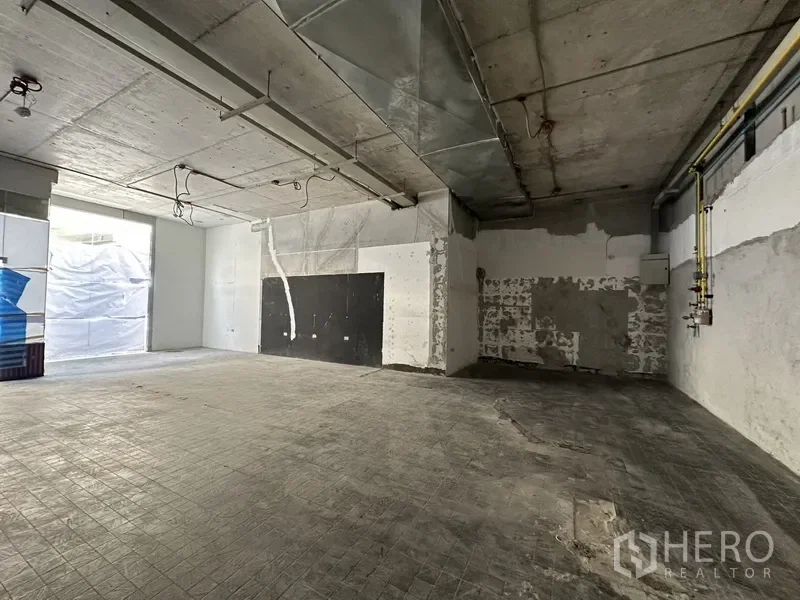 picture For rent Retail Space 89 sqm in Khlong Tan Nuea, Watthana, Bangkok BTS Asok - 7/10