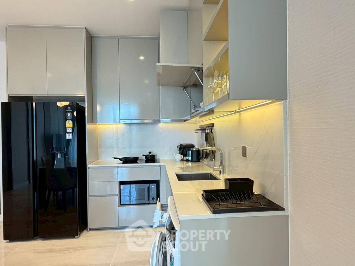 picture 33rd-Floor 3-BR Condo At Supalai Icon Sathon Near MRT Silom (ID 2894860) - 4/7