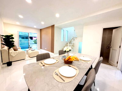 Townhouses for sale : ⭐✨ RH-233 Townhouse for Sale: Pruksa Town Ratchaphruek ✨⭐