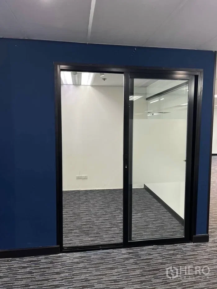 picture For Rent Office Space 165 sq.m. in Khlong Tan, Khlong Toei, Bangkok BTS Asok - 12/12