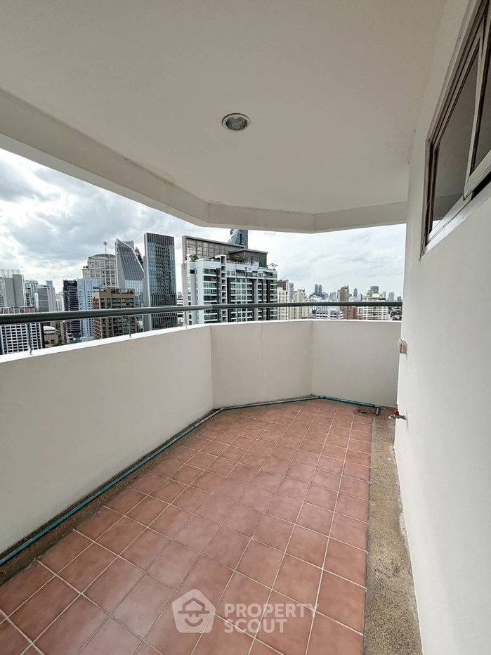 picture 25th-Floor 3-BR At Waterford Diamond Tower Near BTS Phrom Phong (ID 3369348) - 11/11