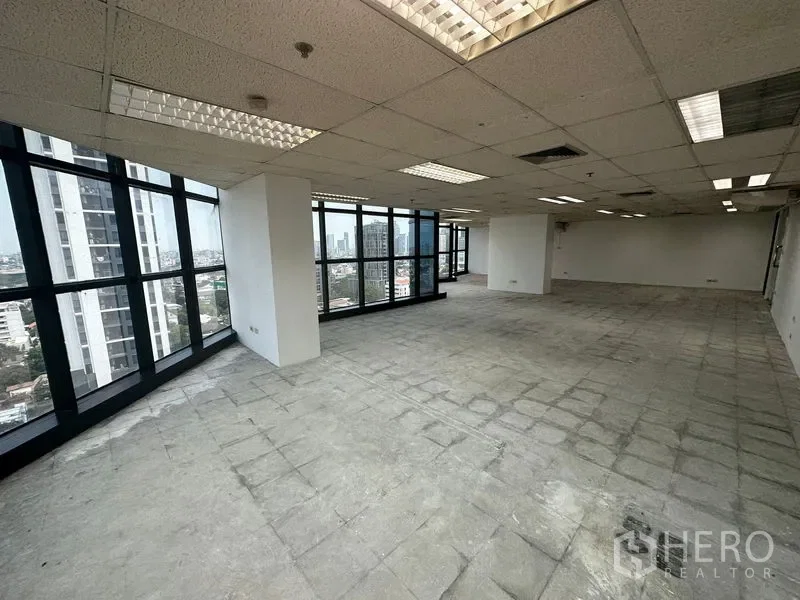 picture For rent Office Space 115 sqm in Watthana, Bangkok BTS Ekkamai - 4/5