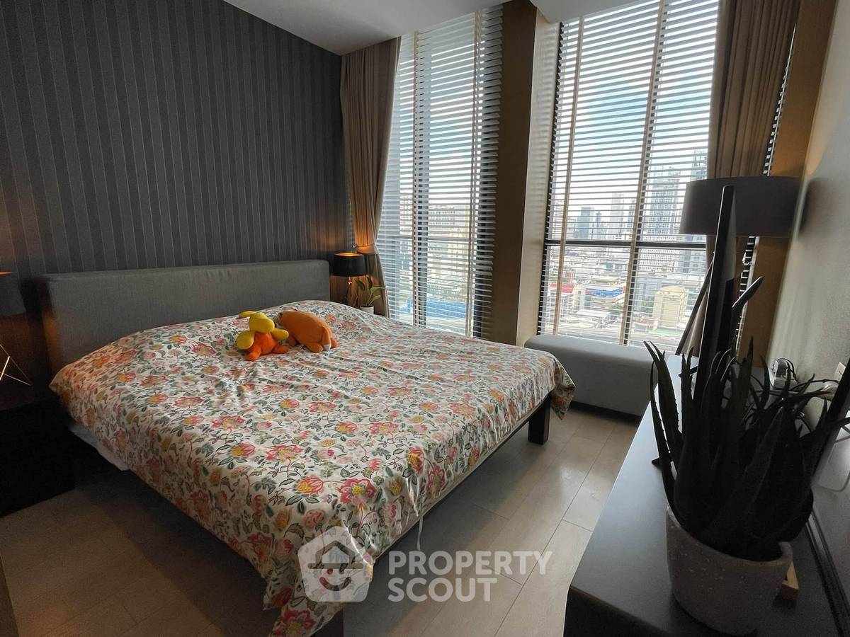 picture 100m To BTS Phloen Chit: 15th-Floor 2-BR At Noble Ploenchit (ID 3368271) - 6/11