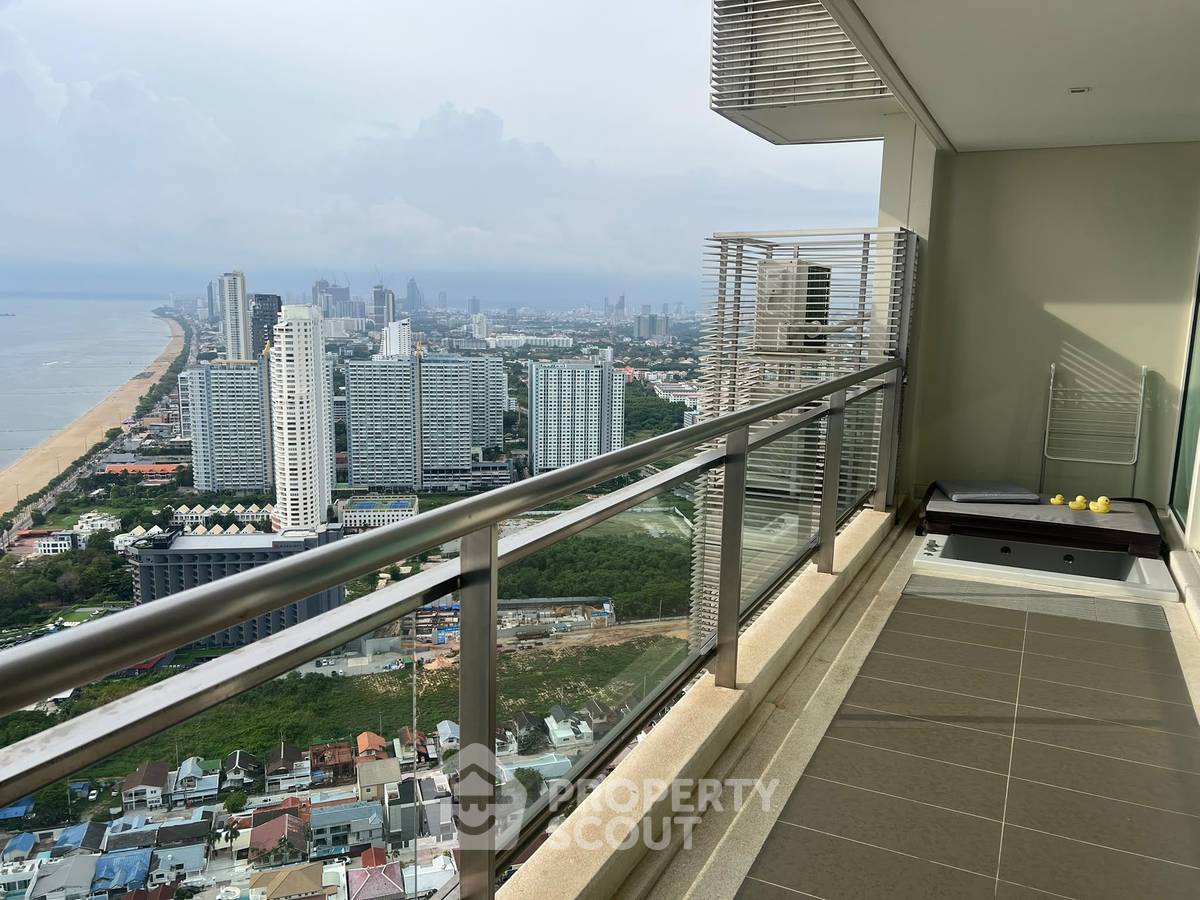 picture 1-BR Condo at Reflection Jomtien Beach Pattaya close to Pattaya (ID 2136862) - 6/21