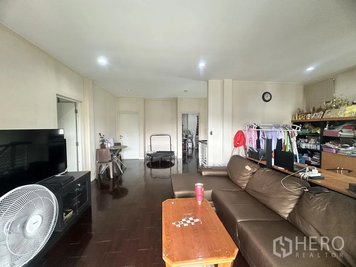 รูป ขาย บ้านเดี่ยว 5 ห้องนอน Setthasiri Chaiyaphruek-Chaeng Wattana (เศรษฐสิริ ชัยพฤกษ์-แจ้งวัฒนะ) บางพลับ ปากเกร็ด นนทบุรี - รูปที่ 6/14