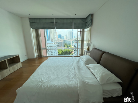 Premium Unit Close to All Conveniences Fullerton near BTS Ekkamai