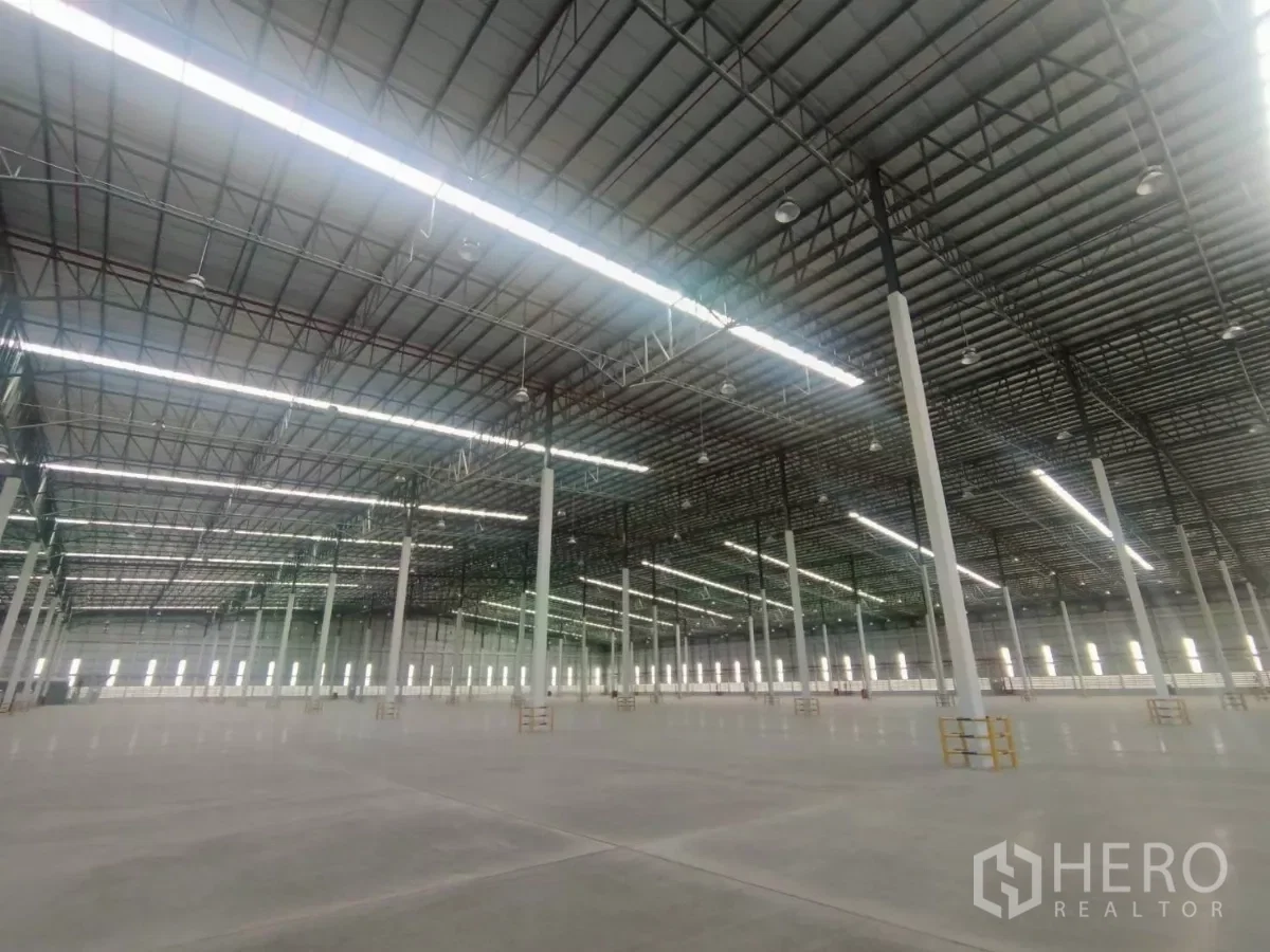รูป ให้เช่า โรงงาน 22400 ตรม เขาคันทรง ศรีราชา ชลบุรี - รูปที่ 4/10