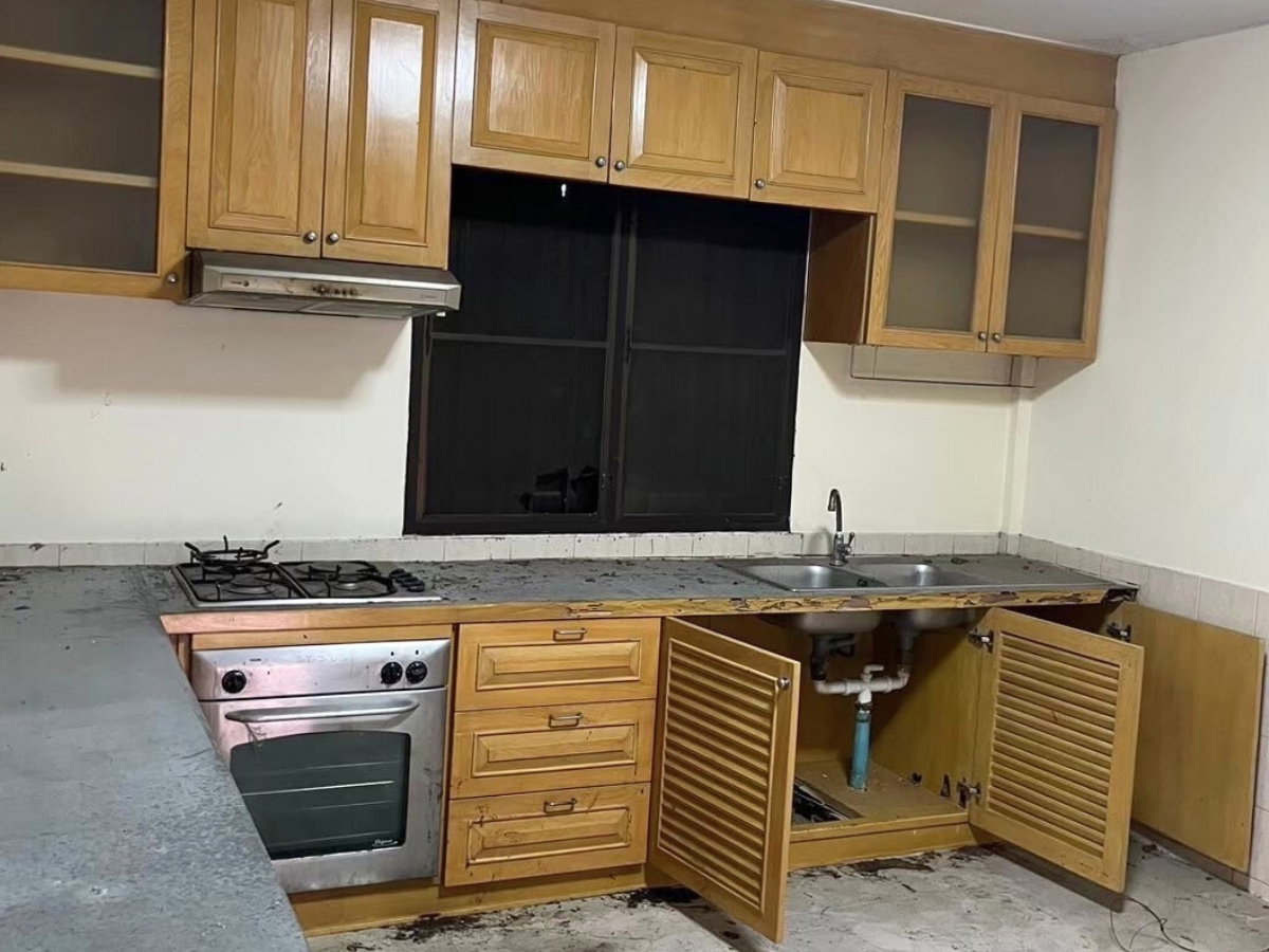 รูป 92138 - ขายบ้านเดี่ยว 2 ชั้น Chateau Dale Residence ต.หนองปรือ อ.บางละมุง ชลบุรี เนื้อที่ 100 ตร.วา.หลังมุม - รูปที่ 12/13