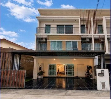 For Sell Town house VILLETTE CITY PATTANAKARN 3-story 3 bedroom 3 bathroom