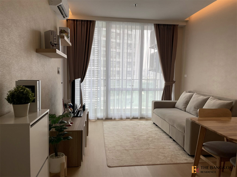 Condo in Great Location, Ready-to-move-in TC Green Rama 9
