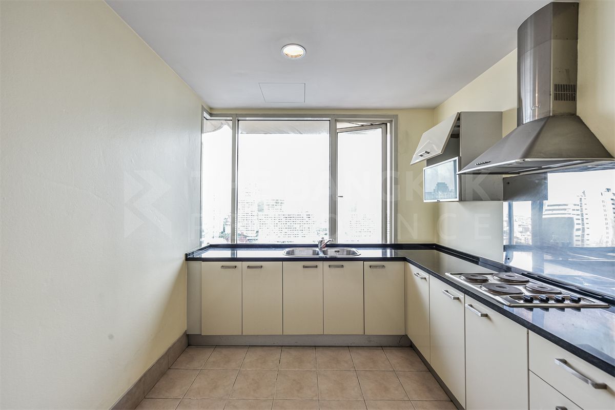 picture Hampton Thonglor 10  Ultimate Luxury Lifestyle with Convenience - 2/10