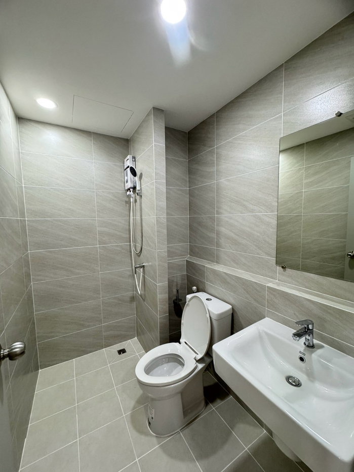 รูป ให้เช่า บล็อค คอนโด รังสิต ห้องสตูดิโอ 22.99 ตร.ม. พร้อมเฟอร์ฯ 7,150 - รูปที่ 5/7