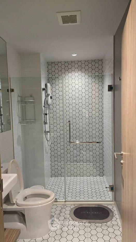 picture 200m To BTS Talat Phlu | 1-BR Altitude Unicorn Sathorn-Tha Phra (ID 3368792) - 8/10