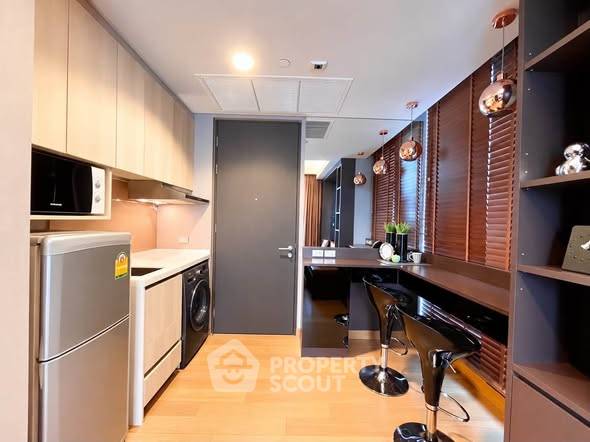 รูป คอนโด 1-ห้องนอน ที่ เดอะ ลุมพินี 24 ใกล้ BTS พร้อมพงษ์ (ID 3364926) - รูปที่ 3/9