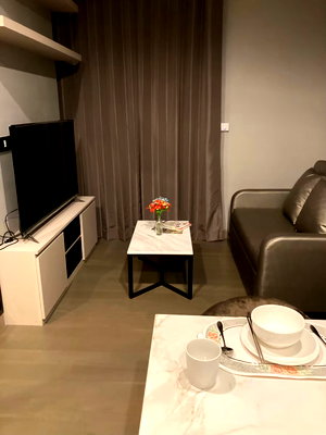 Condos for rent : For Rent The Esse @ Singha Complex — Studio | MRT Phetchaburi | Fully Furnished GTN-1075