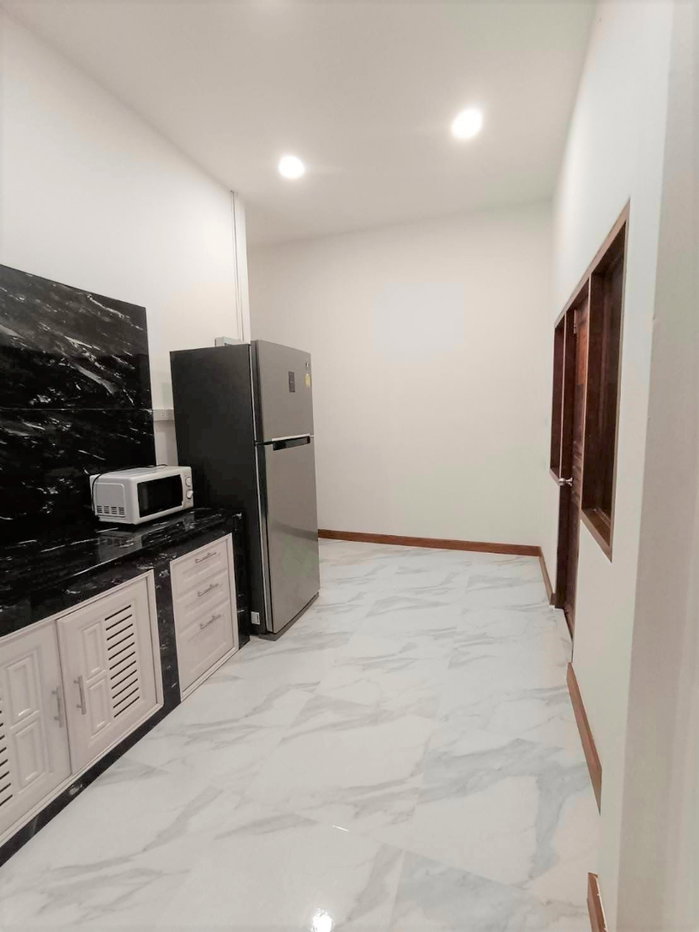 รูป บ้านเดี่ยวชั้นเดียวในหมู่บ้าน ทำเลท่าวังตาล สารภี เชียงใหม่ พร้อมเฟอร์นิเจอร์ ราคาเพียง 19,000 บาท/เดือน #A6-H0389 - รูปที่ 18/21
