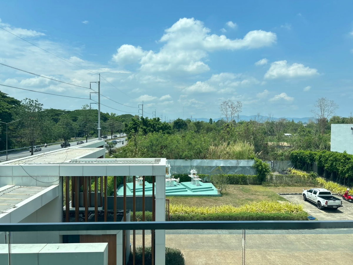 รูป POS เอกลักษณ์ สันทราย (Akaluck Sansai) บ้านหรู Modern Tropical 3 ชั้น ใกล้แยกรวมโชค, เซ็นทรัลเฟส 5 นาที (โทร/ไลน์ 088-5986998) - รูปที่ 37/46