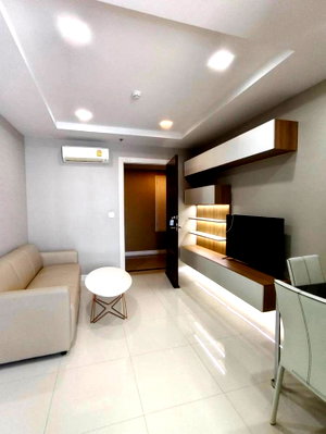 ขายคอนโด : ขายห้อง 35 ตร.ม. เดอะ เมโทรโพลิส สำโรง ทำเลเริ่ดไม่ไหว ติดรถไฟฟ้า 2 สายจะเข้าเมืองทำงาน หรือไปสนามบิน ก็ได้ง่ายๆ